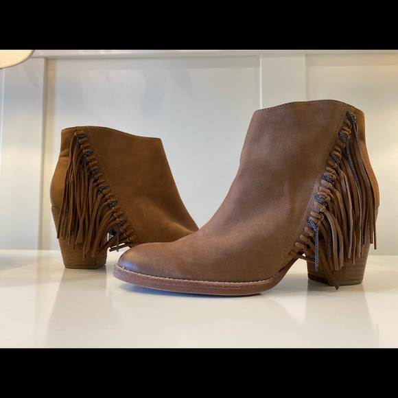 Leather fringe with chains brown suede bootie - Picture 2 of 5